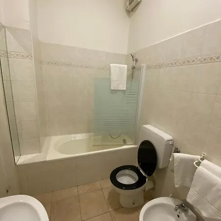 Cavour Guest House Ventimiglia Exterior foto