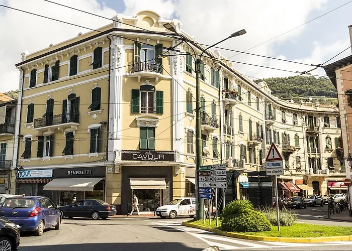 Cavour Guest House